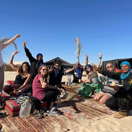 Luxury Camp Dunes Insolites Sabria Exterior foto