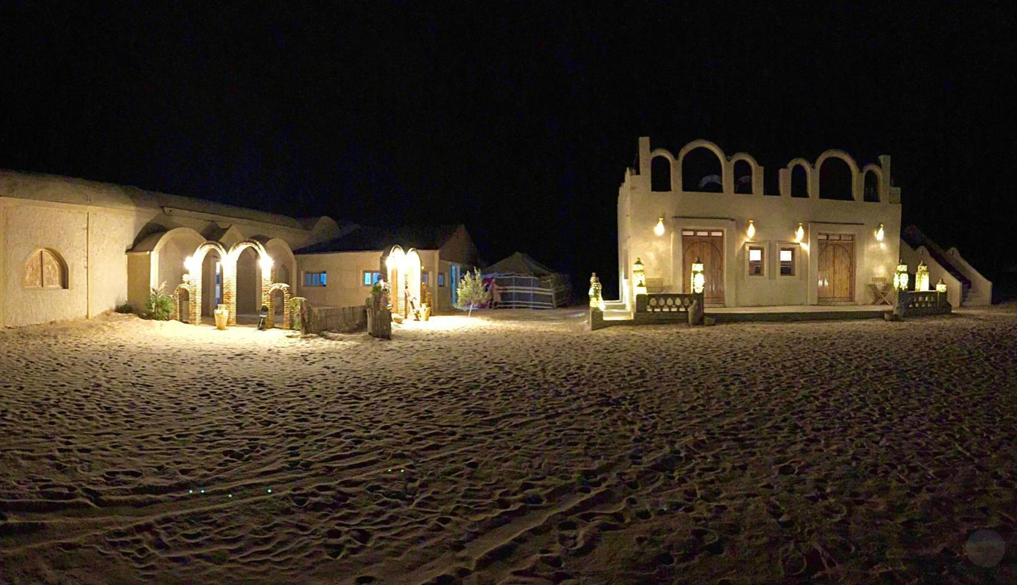 Luxury Camp Dunes Insolites Sabria Exterior foto