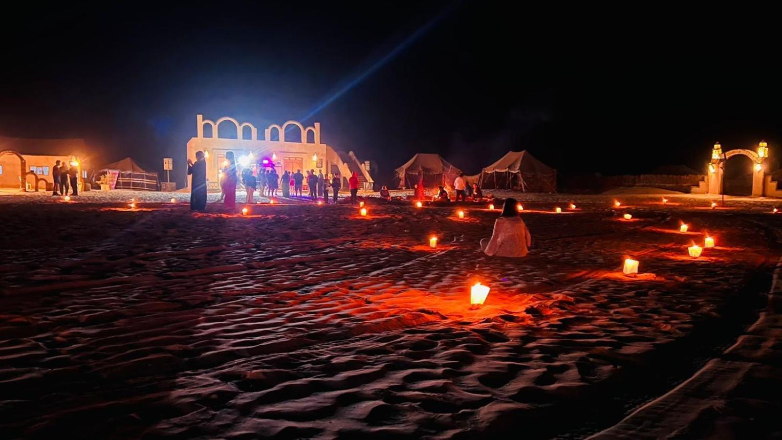 Luxury Camp Dunes Insolites Sabria Exterior foto
